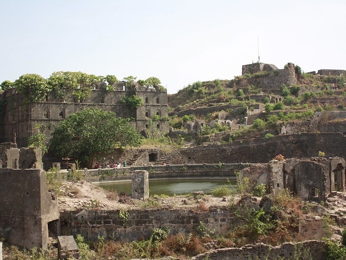 जंजिरा किल्ल्यावरील उर्वरित रचना आणि इतर अवशेष