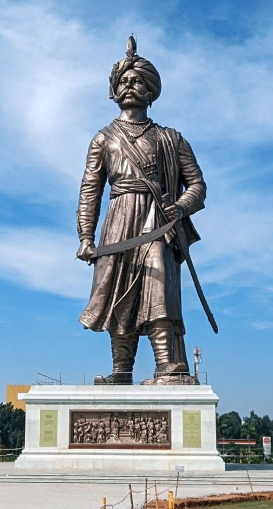 Statue of Kempegowda at Bangalore International Airport